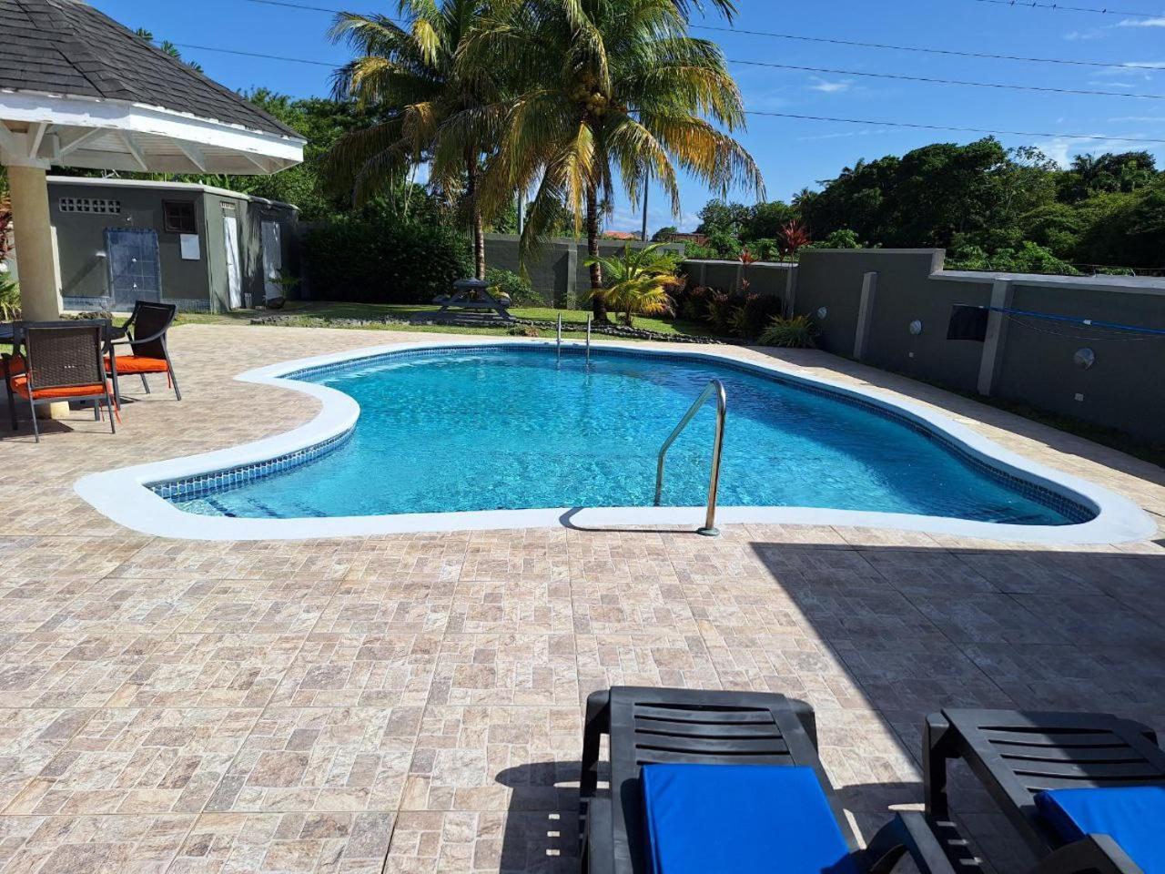 Driftwood 85 Villa Canaan Exterior photo